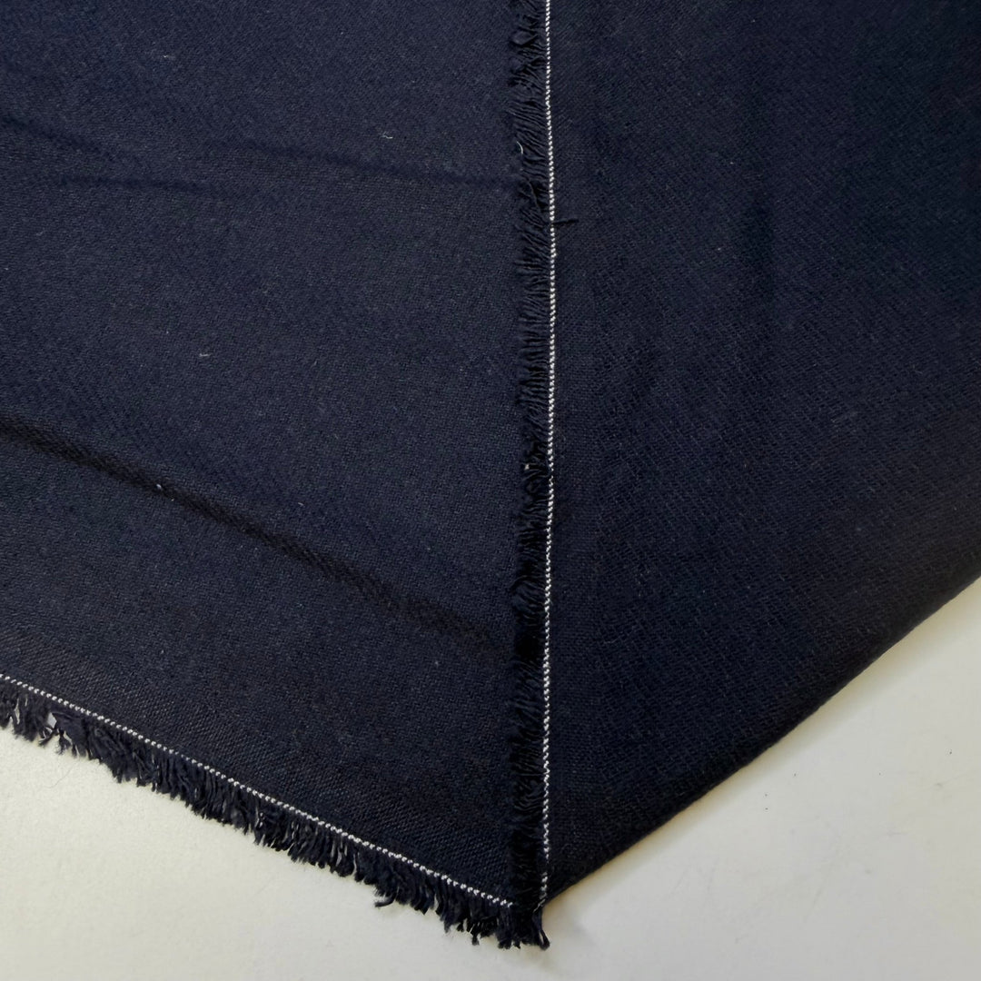 Swing Hinge Creeks - Flanel Cotton Woven - Navy - 2.3M Bundle - True Deadstock fabric Fabric by private - Sustainable Textile | FABCYCLE