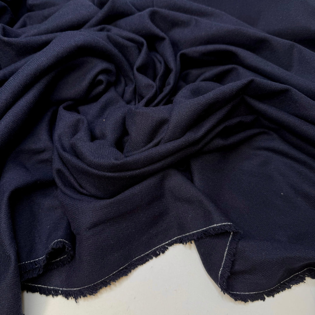 Swing Hinge Creeks - Flanel Cotton Woven - Navy - 2.3M Bundle - True Deadstock fabric Fabric by private - Sustainable Textile | FABCYCLE