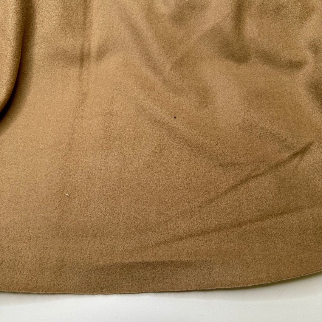 Teddy Bear Hugs - Fleece Polyester Blend Knit - Beige - 1.8M Bundle - True Deadstock fabric Fabric by private - Sustainable Textile | FABCYCLE
