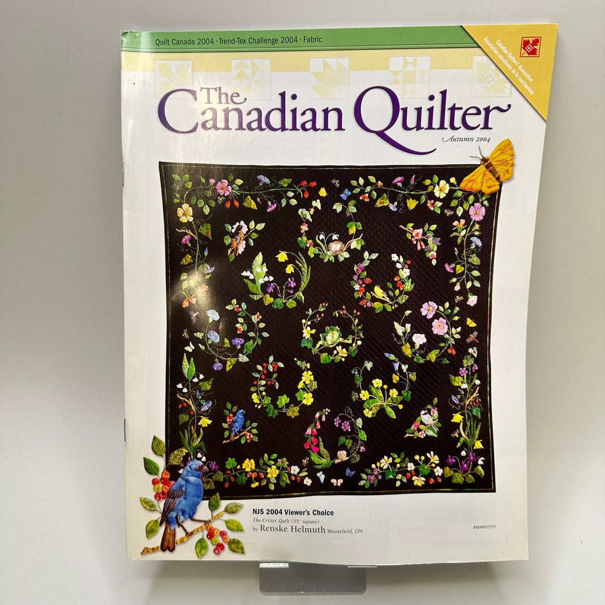 The Canadian Quilter Autumn 2004 Books - Cream/Black - Individual - True Deadstock supplies Fabric by private - Sustainable Textile | FABCYCLE