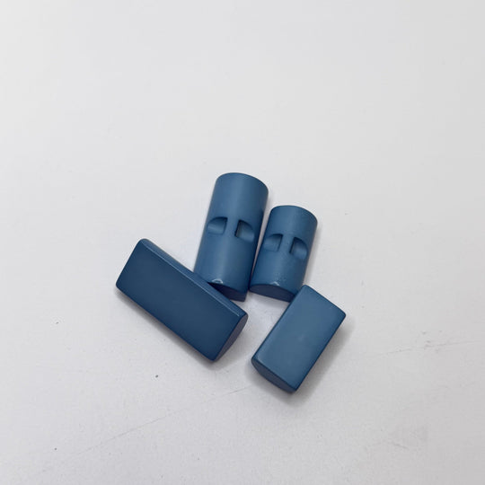 Toggle Button - 15MM Plastic - Blue - 4 Pack - True Deadstock supplies Fabric by private - Sustainable Textile | FABCYCLE