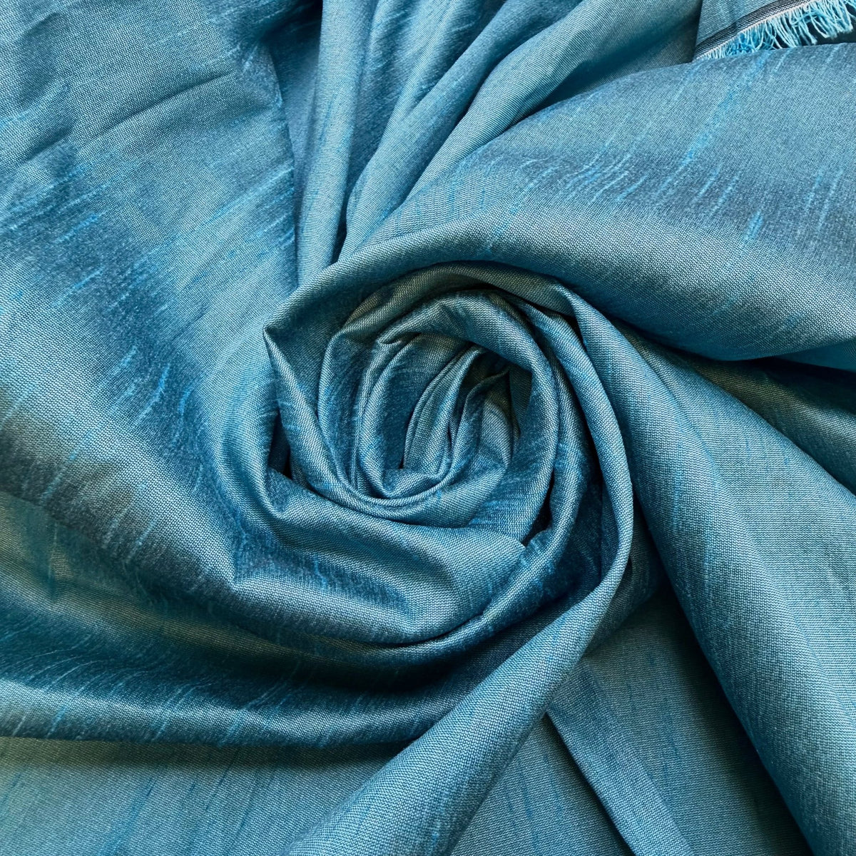 Travelling Back Home - Polyester Blend Woven - Light Blue - 1.85M Bundle - True Deadstock fabric Fabric by private - Sustainable Textile | FABCYCLE