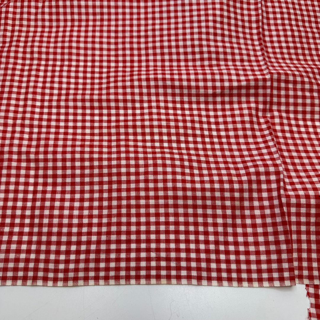 UB - Dorothy Vibes - Cotton Woven - Red/White Gingham - 3M Bundle - True Deadstock fabric Fabric by private - Sustainable Textile | FABCYCLE