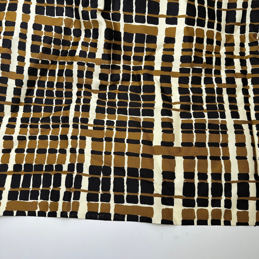 UB - Sew Chic - Vintage Twill Weave Cotton Woven - Cream Beige Black Geometric - 2.25M Bundle - True Deadstock fabric Fabric by private - Sustainable Textile | FABCYCLE
