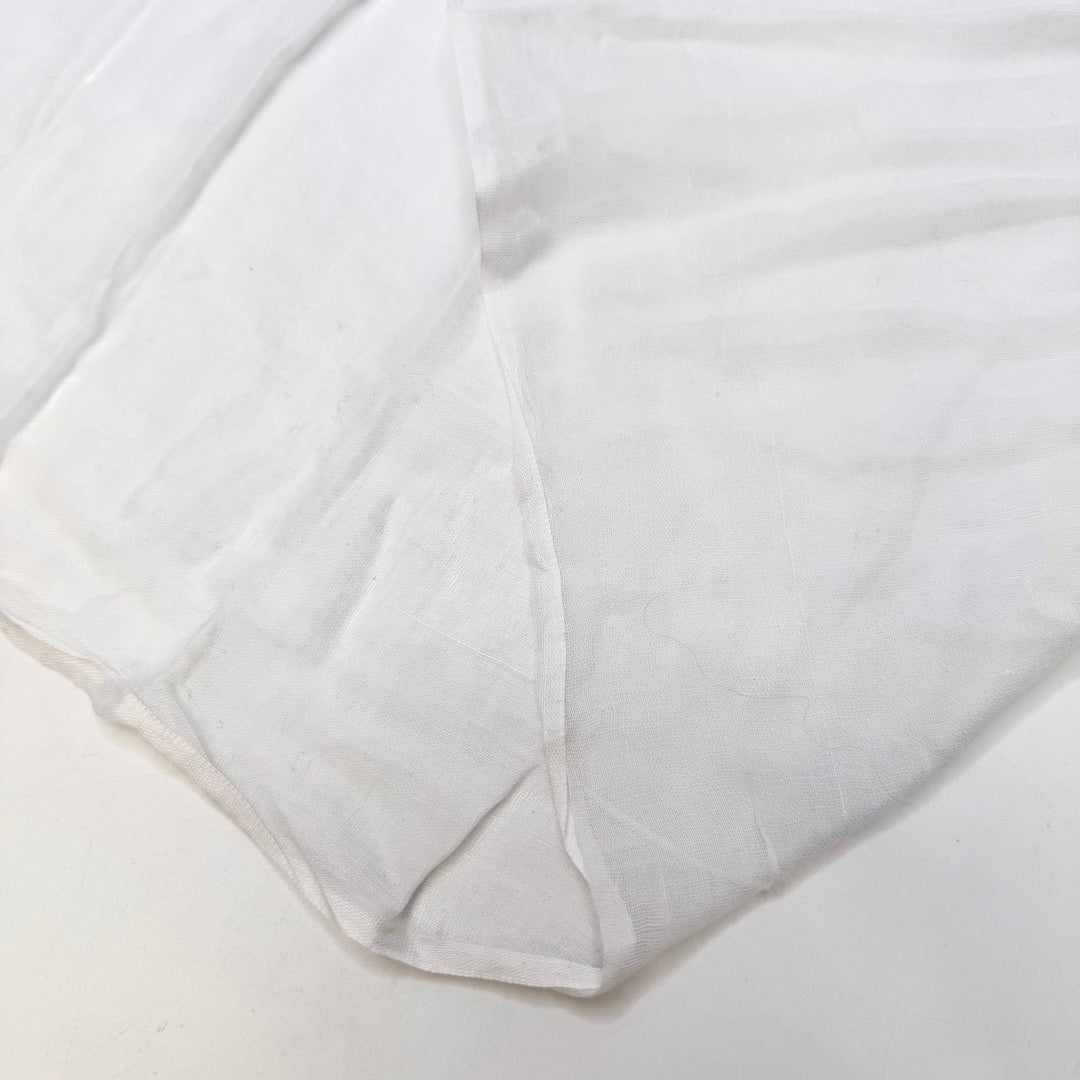 Whisper - Gauze Cotton Woven - White - 2M Bundle - True Deadstock fabric Fabric by private - Sustainable Textile | FABCYCLE