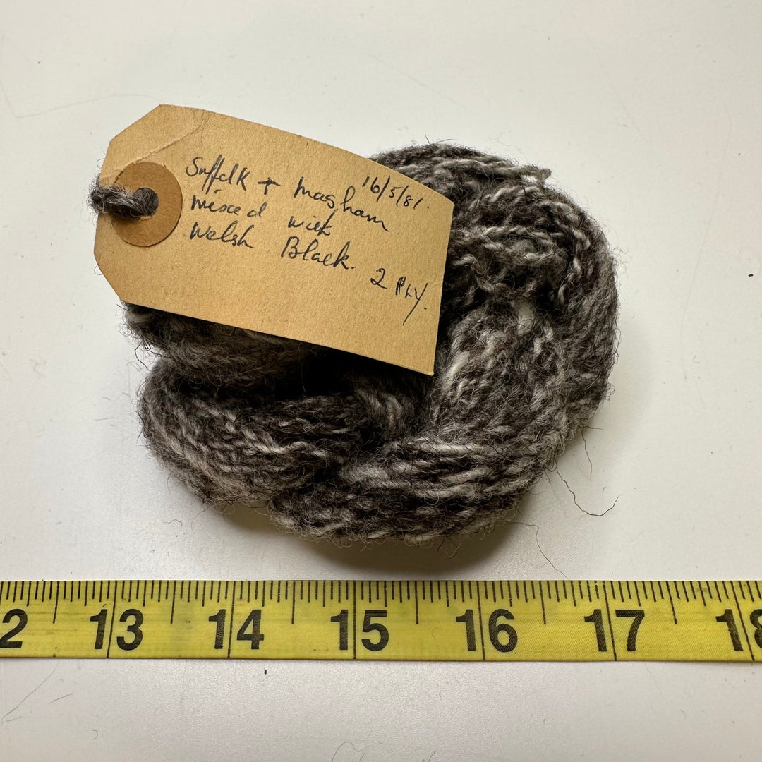 Wool Yarn - Dark Grey - Individual - True Deadstock supplies Fabric by private - Sustainable Textile | FABCYCLE