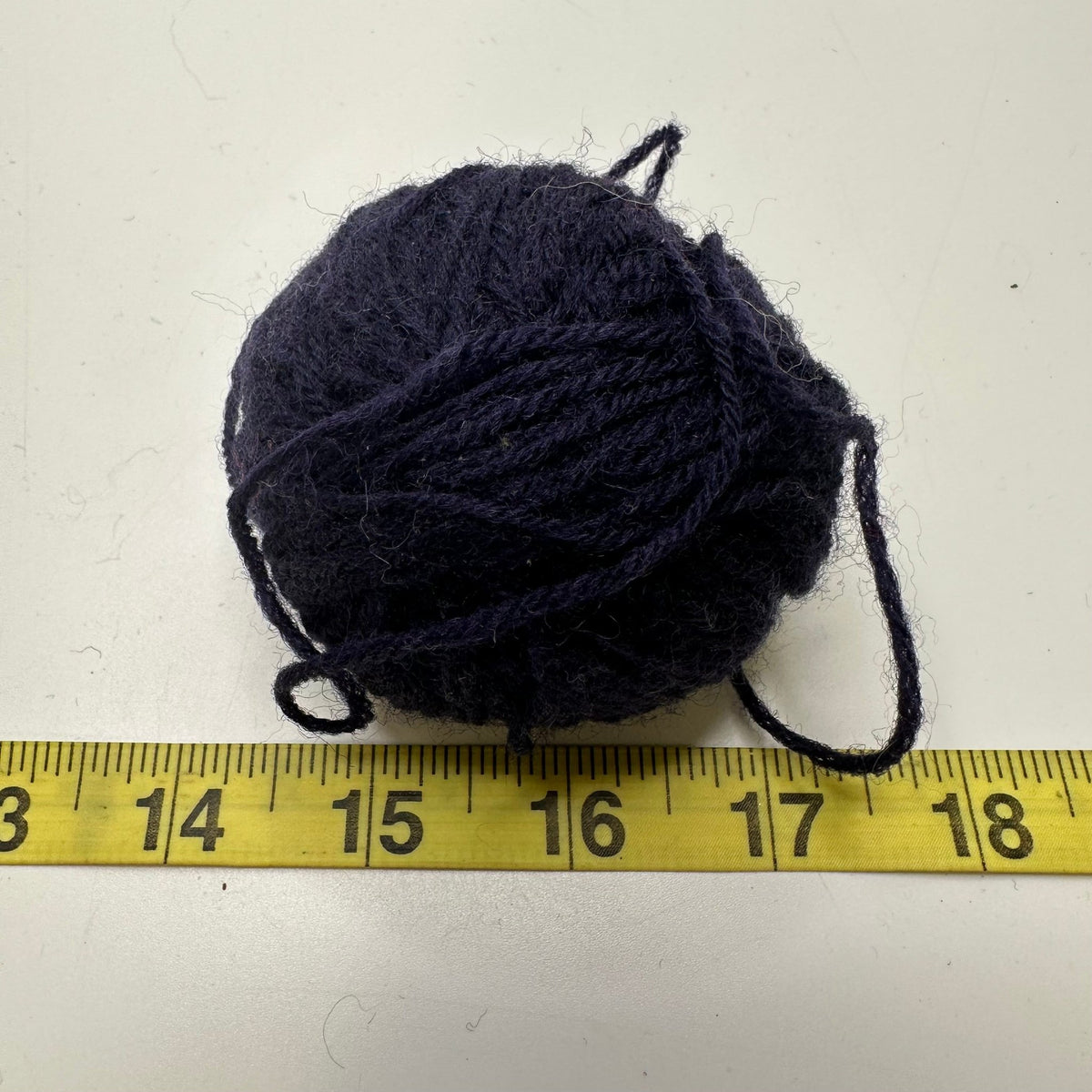 Yarn - Dark Navy - Individual - True Deadstock supplies Fabric by private - Sustainable Textile | FABCYCLE