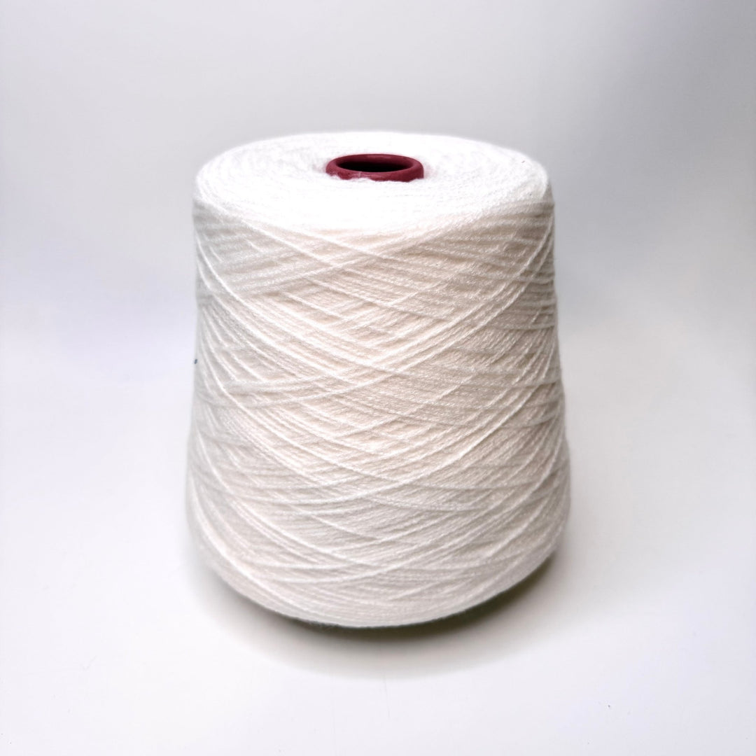 Yarn - White - Individual - True Deadstock supplies Fabric by private - Sustainable Textile | FABCYCLE