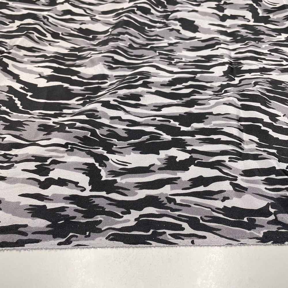 UB - Grayscale Color By Number - Poly Woven - Black/Grey Abstract - 2M Bundle (6706063310961)
