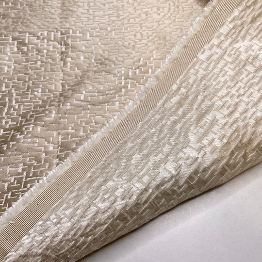 Mouse Maze - Jacquard Polyester Blend Woven - Champagne Geometric - 2.6M Bundle (6803569279089)
