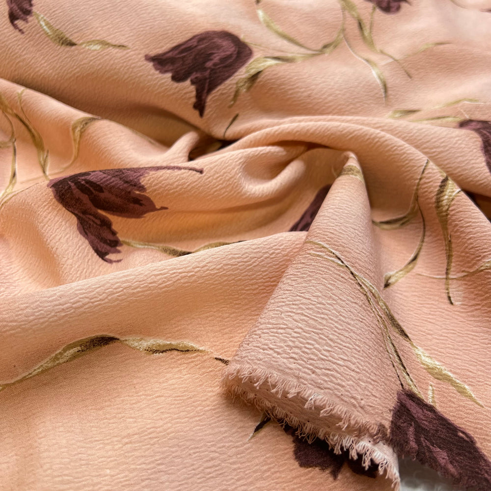 Romance - Poly Woven - Pink Floral - 2M Bundle (6815438897265)