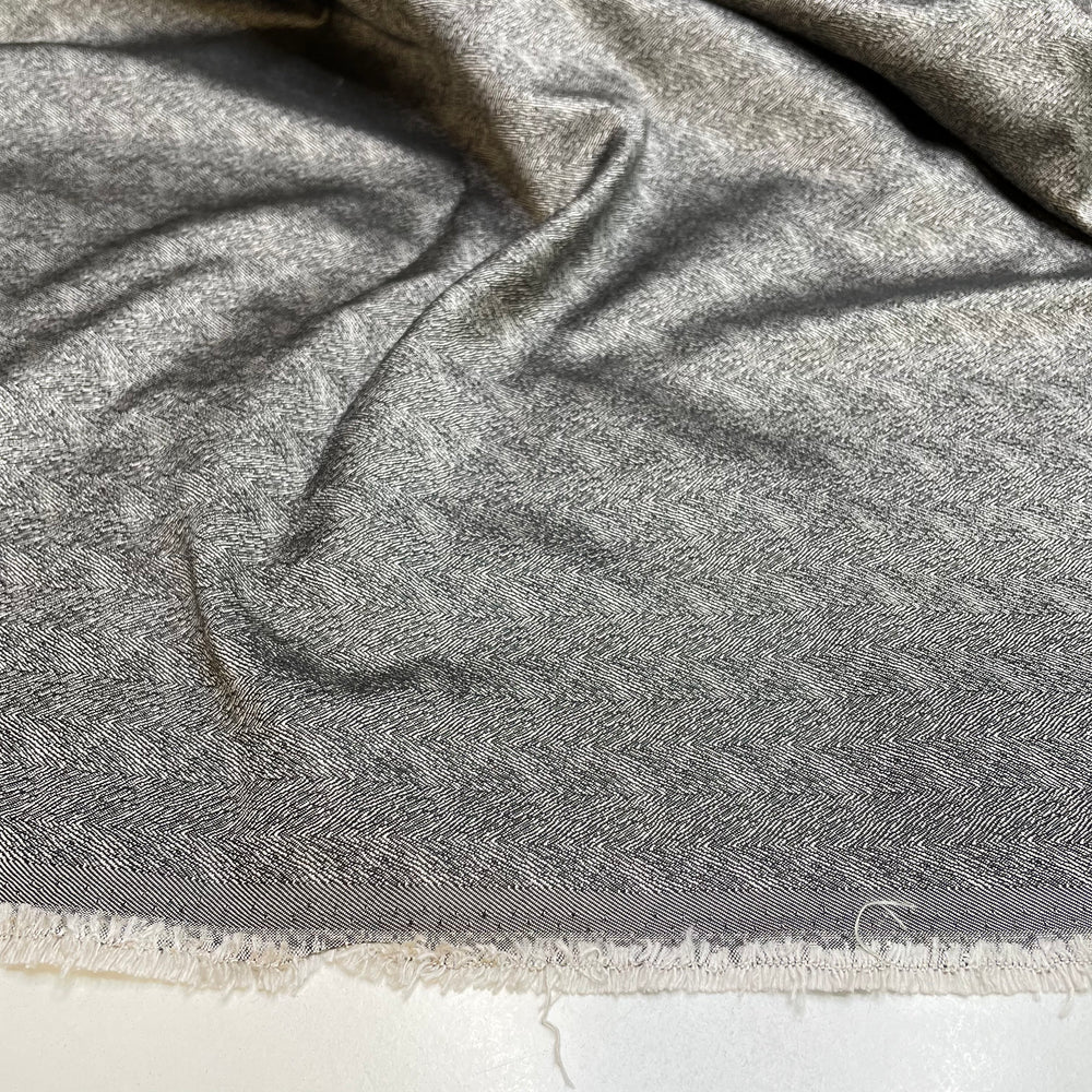 UB - Herringbone Zebra - Polyester Blend Woven - Grey/Silver Animal Print - 2.1M Bundle (6817805303921)