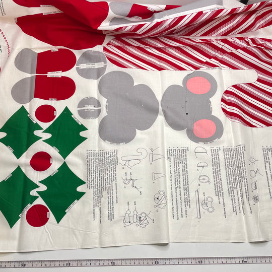 Merry Mouse Panel - Vintage Cotton Woven - Multi - 0.9M Bundle (6824992800881)