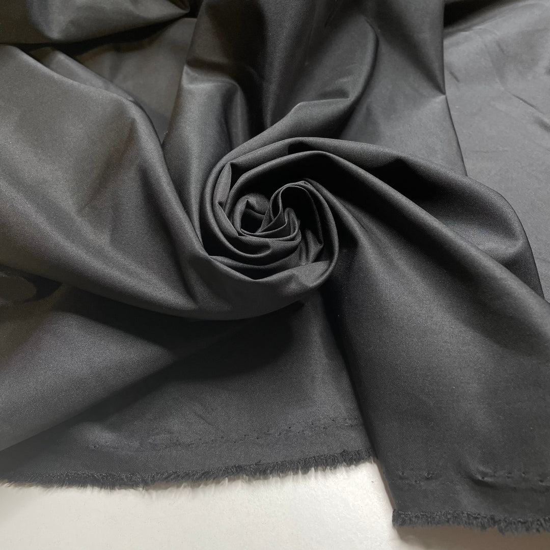 Barbers Cape - Brushed Poly Woven - Black - 2.6M Bundle