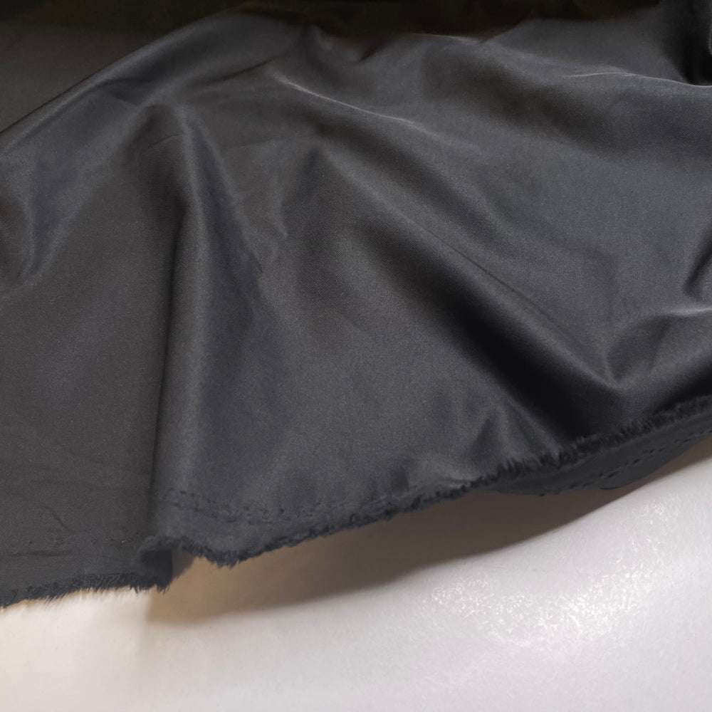 Barbers Cape - Brushed Poly Woven - Black - 2.6M Bundle