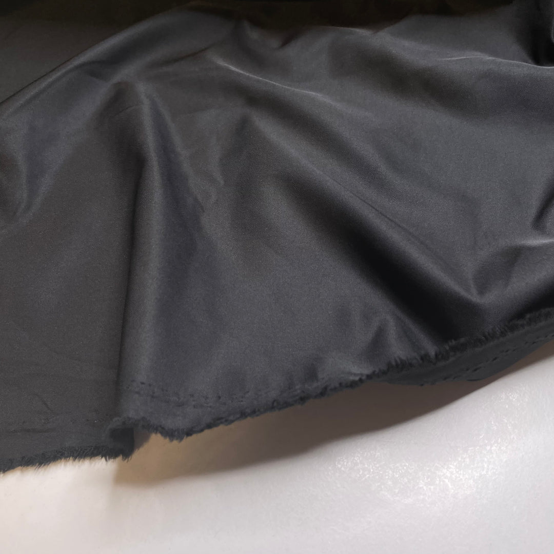 Barbers Cape - Brushed Poly Woven - Black - 2.6M Bundle