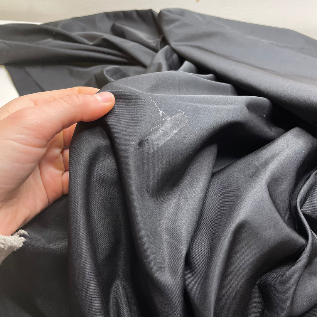 Barbers Cape - Brushed Poly Woven - Black - 2.6M Bundle