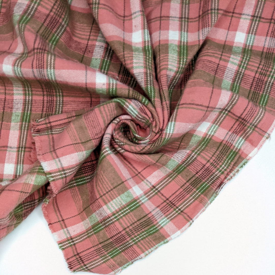 Sleepy Strawberry - Flanel Cotton Woven - Pink/Green Plaid - 2.8M Bundle