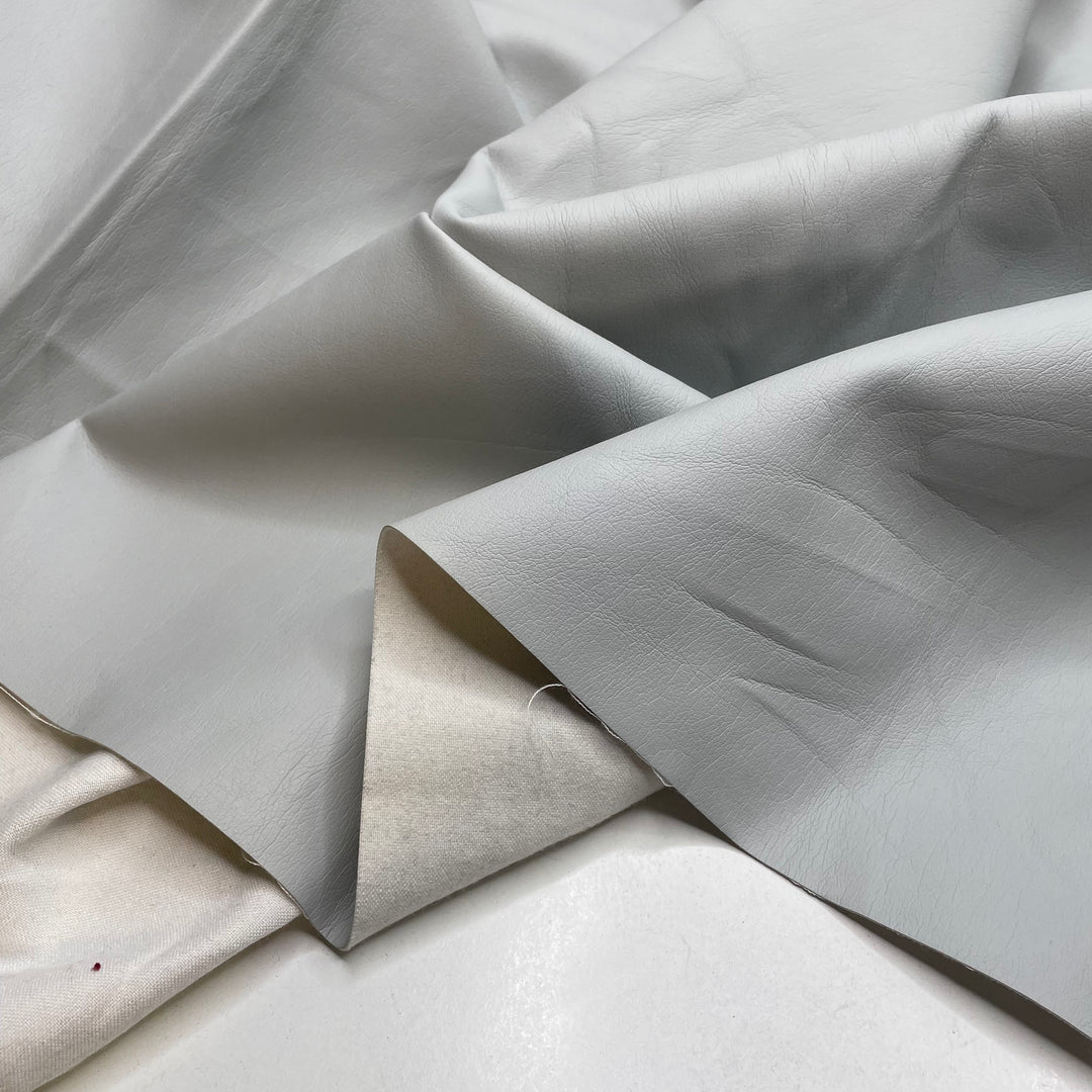 Vancouver Winter Sky - Waterproof Pleather Polyester Backing PU Knit - Light Grey/White - 2M Bundle