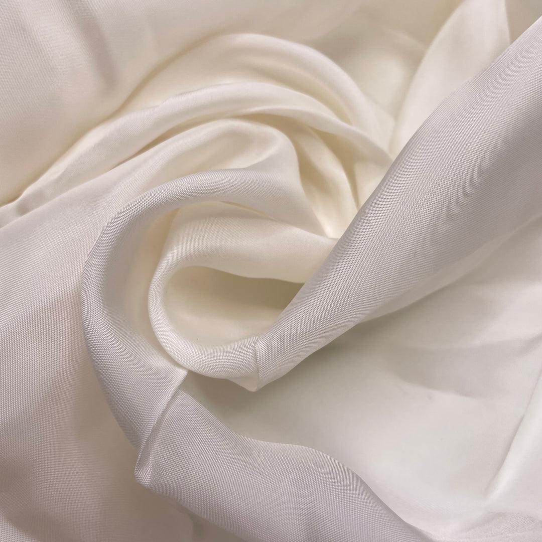 White Latte - Synthetic Woven - Cream - 1.9M Bundle