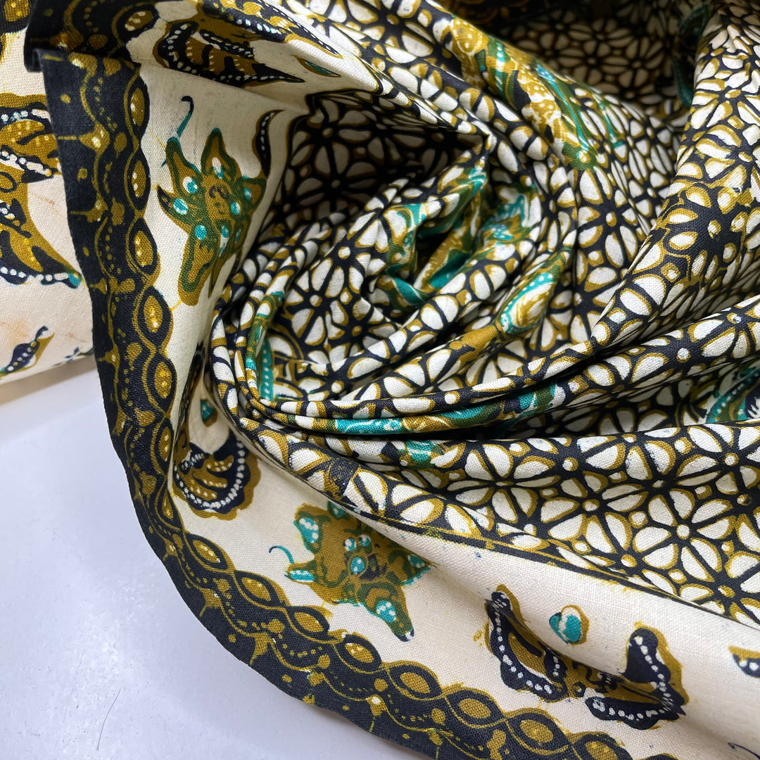 Pearl Harvesters - Batik Cotton Woven - Cream Multi Geometric Border - 2.2M Bundle