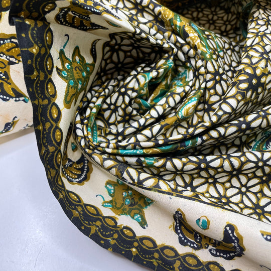 Pearl Harvesters - Batik Cotton Woven - Cream Multi Geometric Border - 2.2M Bundle