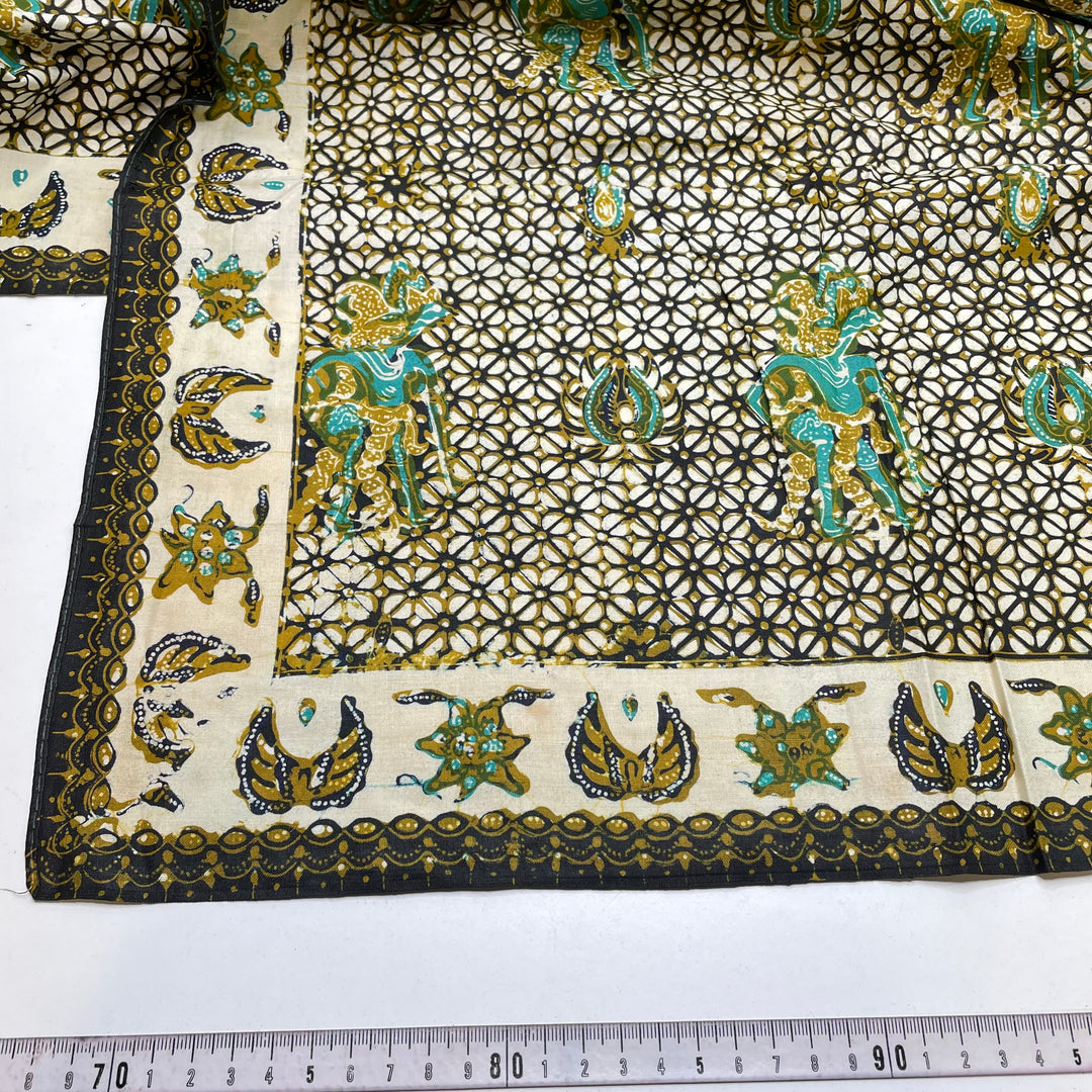 Pearl Harvesters - Batik Cotton Woven - Cream Multi Geometric Border - 2.2M Bundle