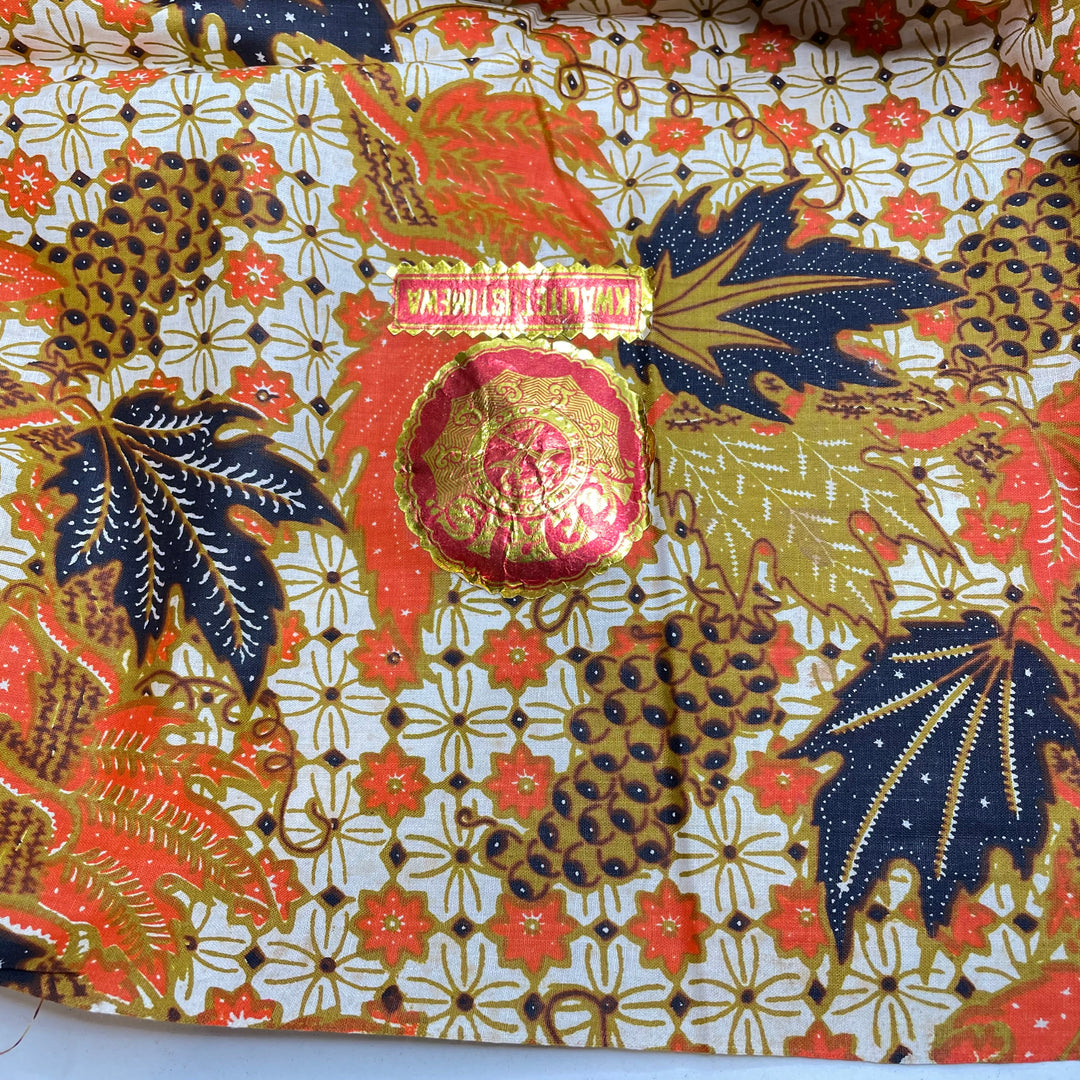 Leaf Collection - Batik Cotton Woven - Orange Multi Leafs Border - 2.2M Bundle