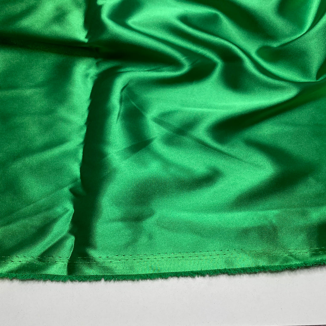 Luscious Palm Reflections - Satin Poly Woven - Green - 5M Bundle