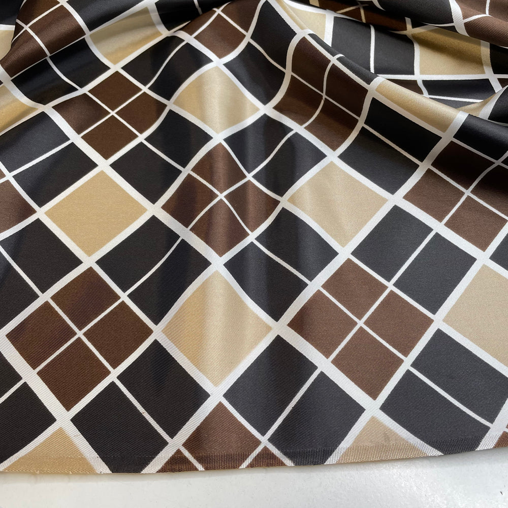 UB - Window To The Soul - Fire Retardent Acetate Woven - Black Multi Geometric - 2.95M Bundle