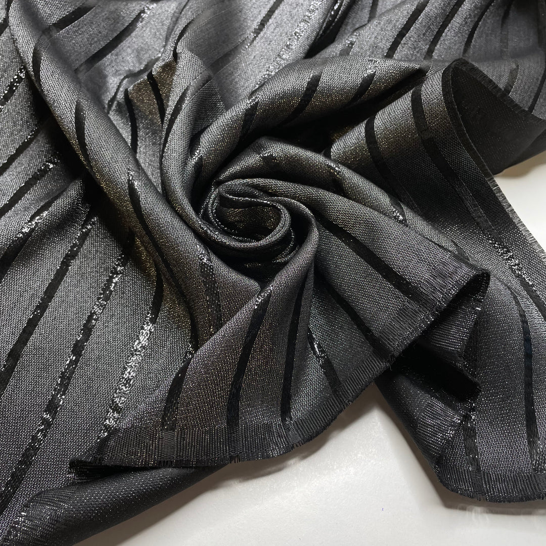 Je Ne Sais Quoi - Poly Woven - Black/Silver Stripes - 2.4M Bundle