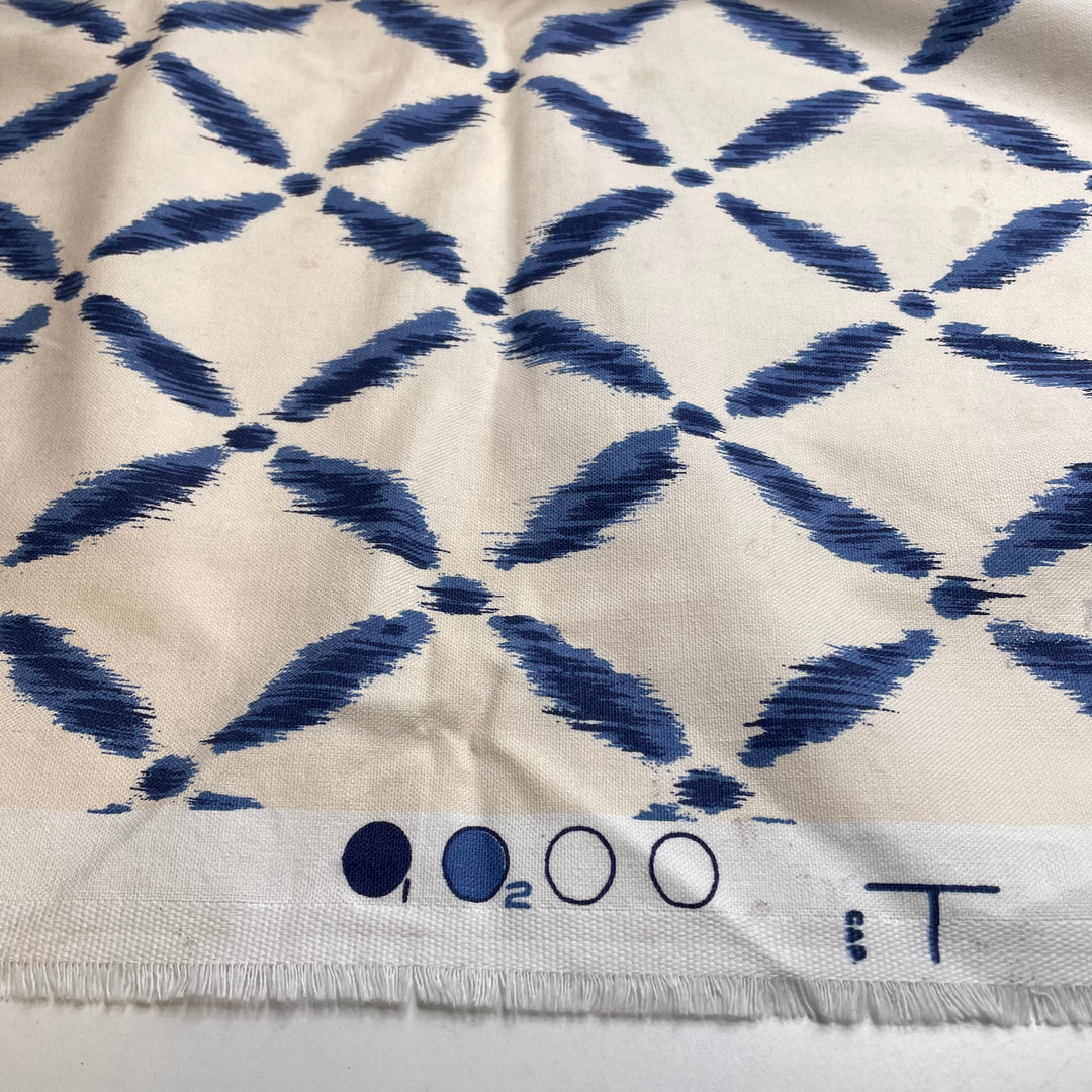 Melodic Breeze - Basket Weave Cotton Woven - Cream/Blue Geometric - 2.1M Bundle