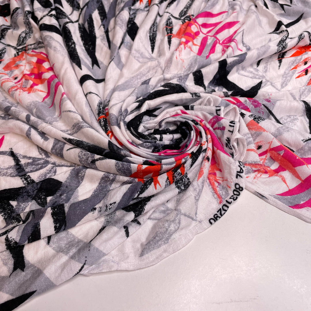 UB - Getaway - Jersey Bamboo Blend Knit - White Multi Abstract - 1.25M Bundle