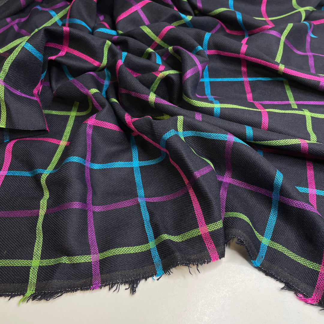 UB - Laser Tag - Wool/Viscose Woven - Black Multi Grid - 0.7M Bundle