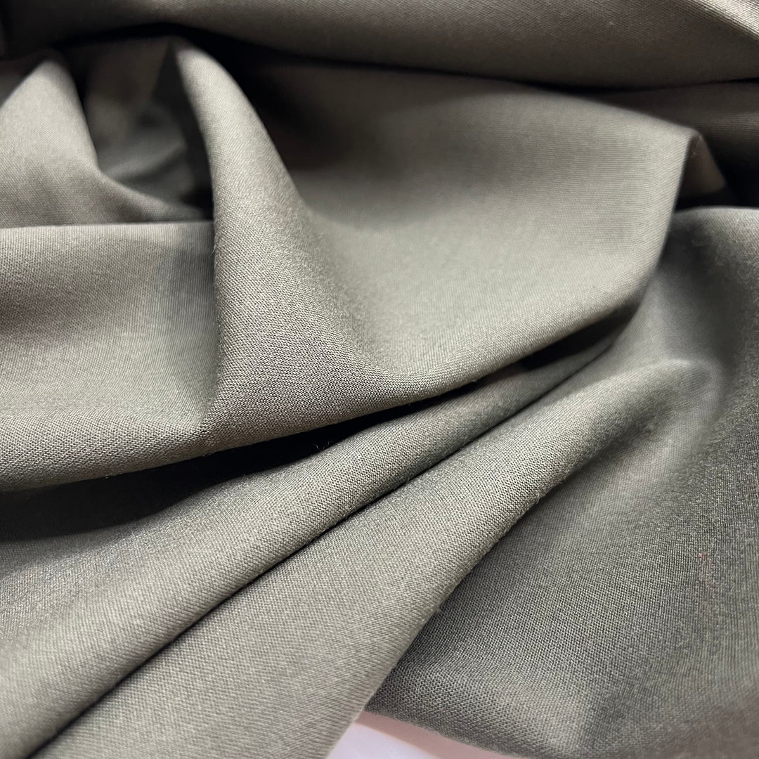 You So Fine - Lana Di Tasmania Extra Fine Wool Woven - Olive - 1.5M Bundle