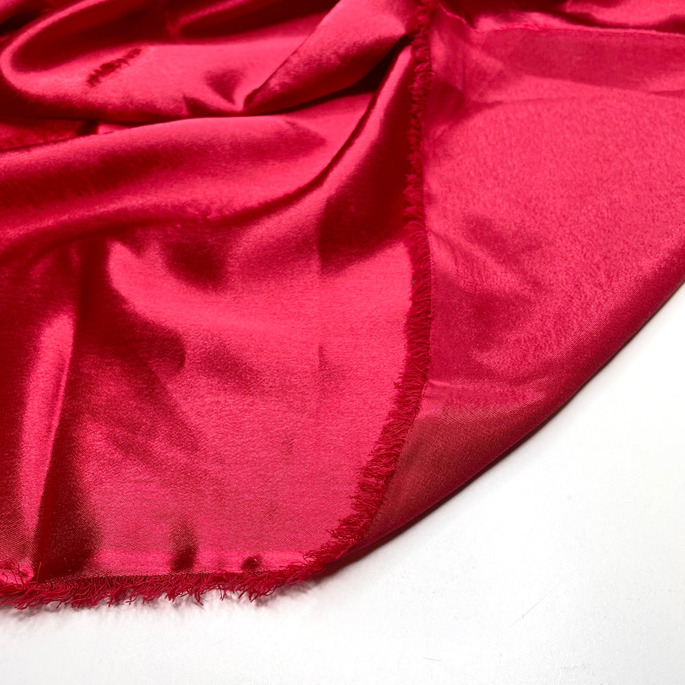 Abracadabra - Sateen Polyester Blend Woven - Red - 1.1M Bundle