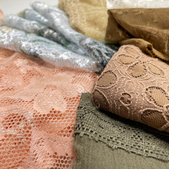 Darling Divine - Lace Poly/Nylon Knit - Beige Multi - 2M Bundle