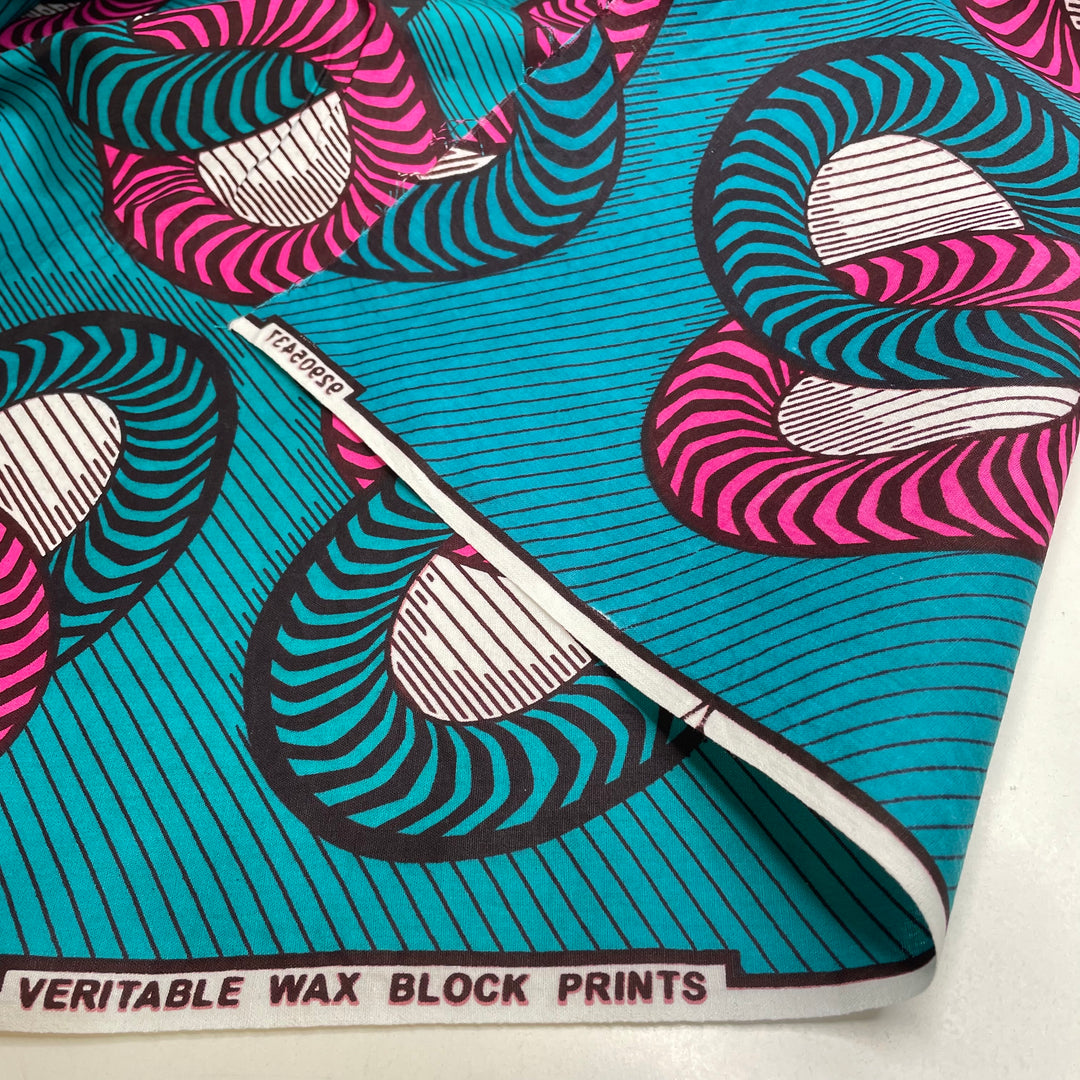 Interconnected - Cotton Woven - Pink/Teal Blue Abstract - 5M Bundle