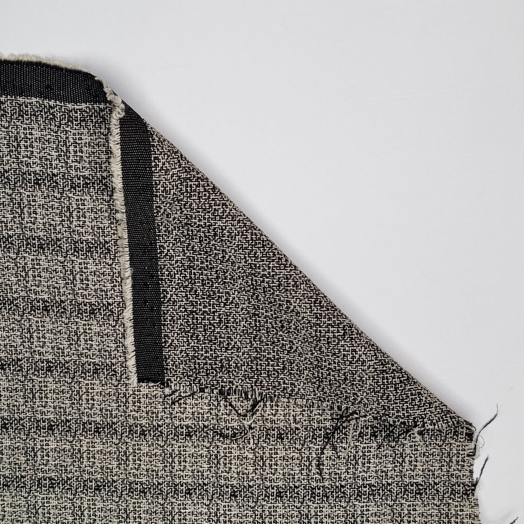 Tunnel Static - Poly/Cotton Woven - White/Black Abstract - 2.25M Bundle - FABCYCLE Deadstock and Sustainble Fabrics and Sewing Supplies (6568740683889)