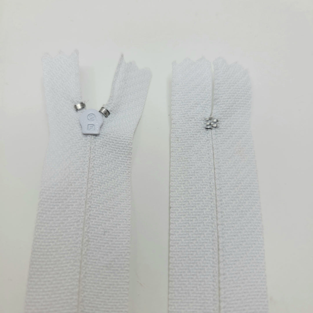 19" Zoom Locking Zipper Head - Coil Zipper - Closed End - White - FABCYCLE Deadstock and Sustainble Fabrics and Sewing Supplies (6603032494193)