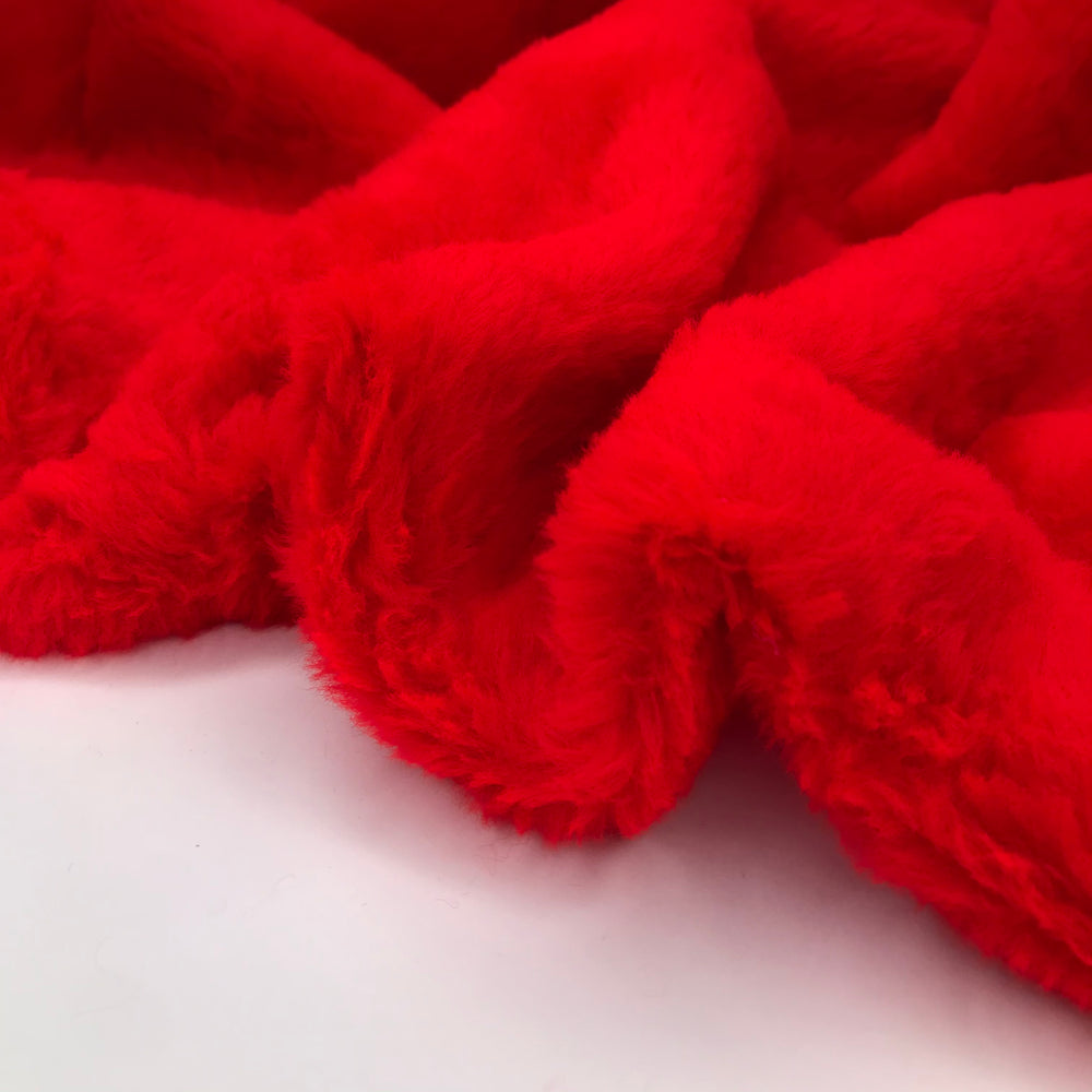 Elmo Says Hi - Short Hair Acrylic/Poly Woven - Red - 2M Bundle (6574664089713)