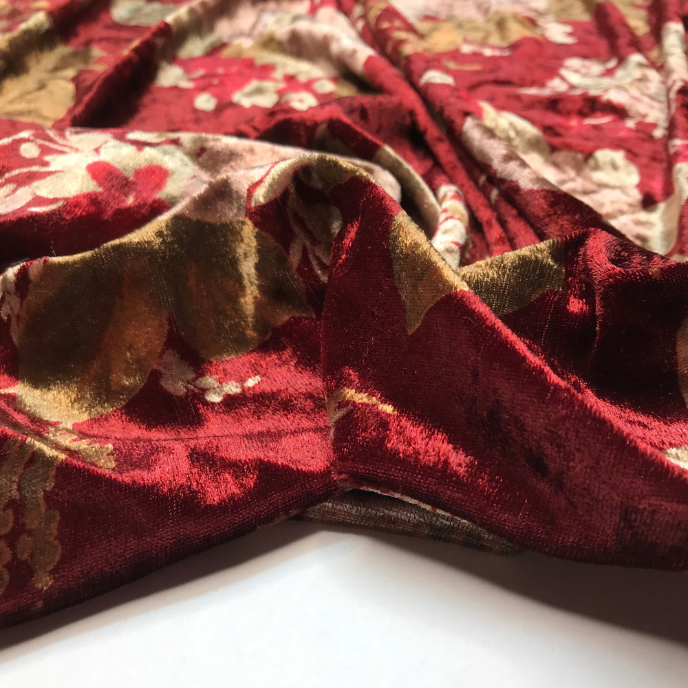 Fancy Tea Party - Knitted Velour Polyester Blend Knit - Burgundy/Beige Floral - 3.5M Bundle (6603376427121)