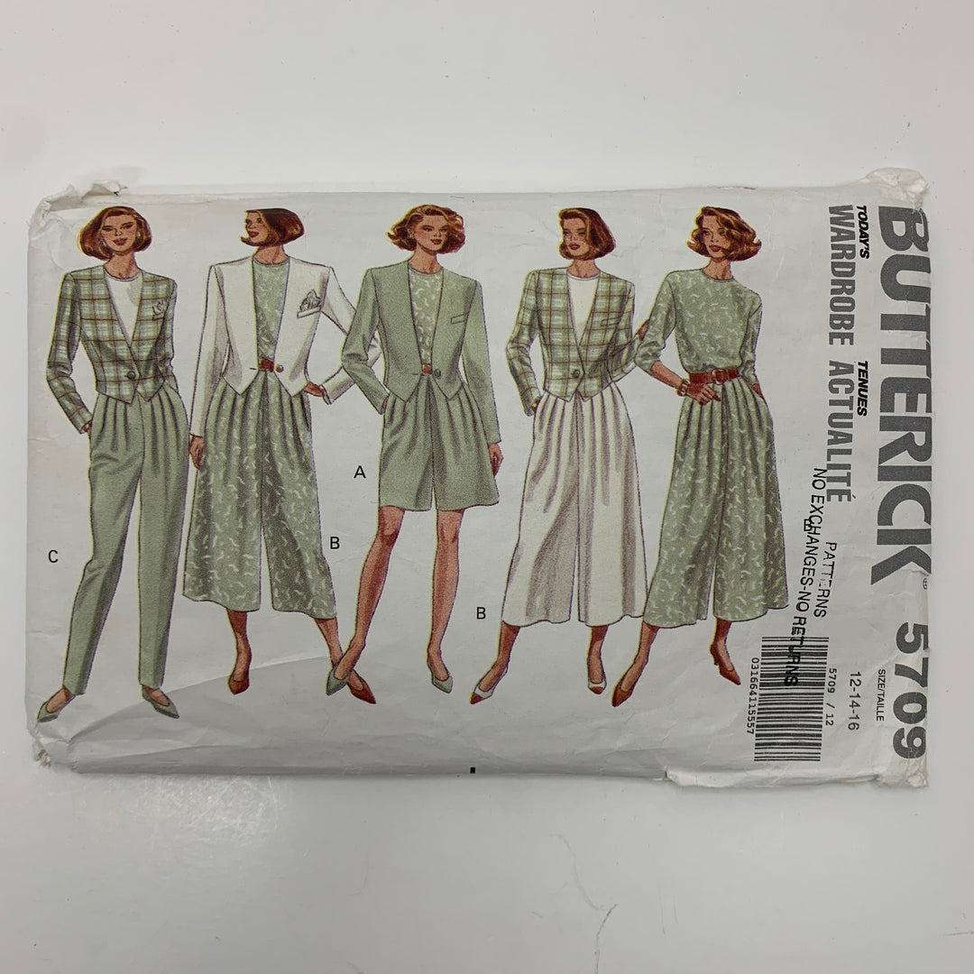 Sewing Pattern - Womenswear - Butterick 5709 (6608583426161)