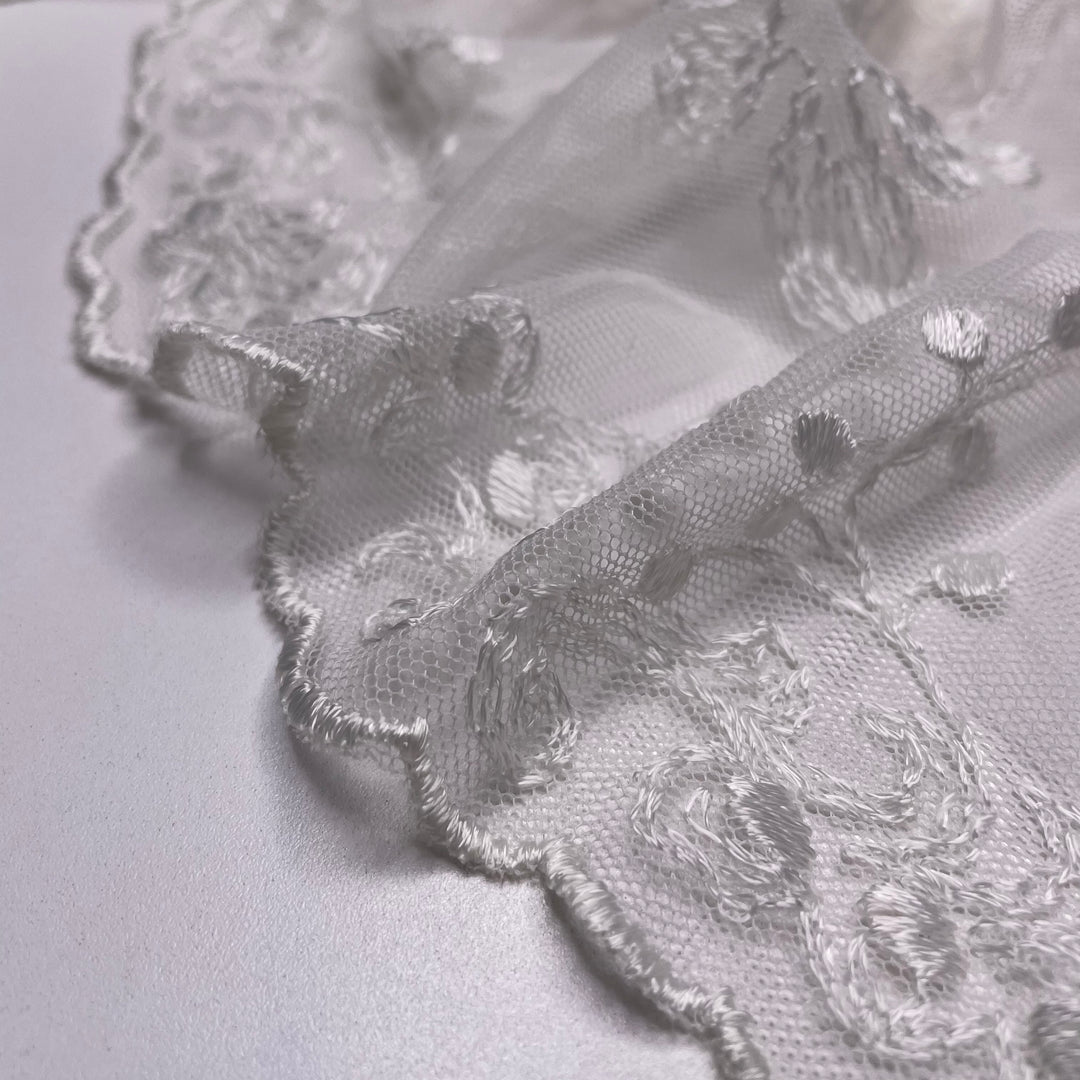 Princess Brides - Mesh Nylon Knit - White Floral - 2.8M Bundle (6645353021553)