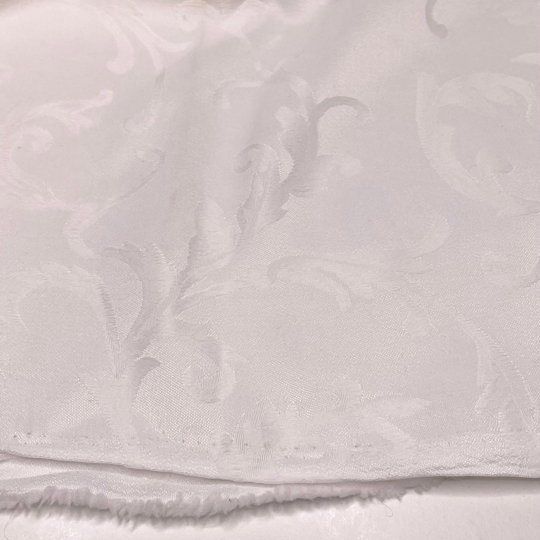 Date Night Table Cloth - Poly Woven - White Floral - 2M Bundle (6663645036657)