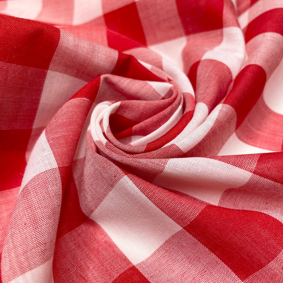 UB - Lady And The Tramp Table Cloth - Cotton Woven - Red/White Plaid - 1.4M Bundle (6664226078833)