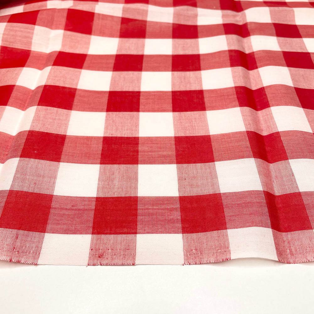 UB - Lady And The Tramp Table Cloth - Cotton Woven - Red/White Plaid - 1.4M Bundle (6664226078833)