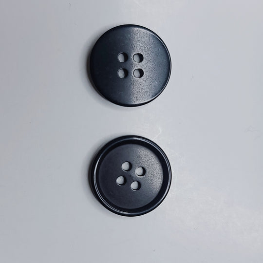 4 Hole Button - 17MM Plastic - Black - 10 Pack (6746761527409)