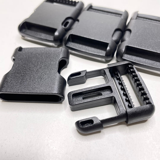 Buckle Button - 50MM Plastic - Black - 4 Pack (6749480288369)