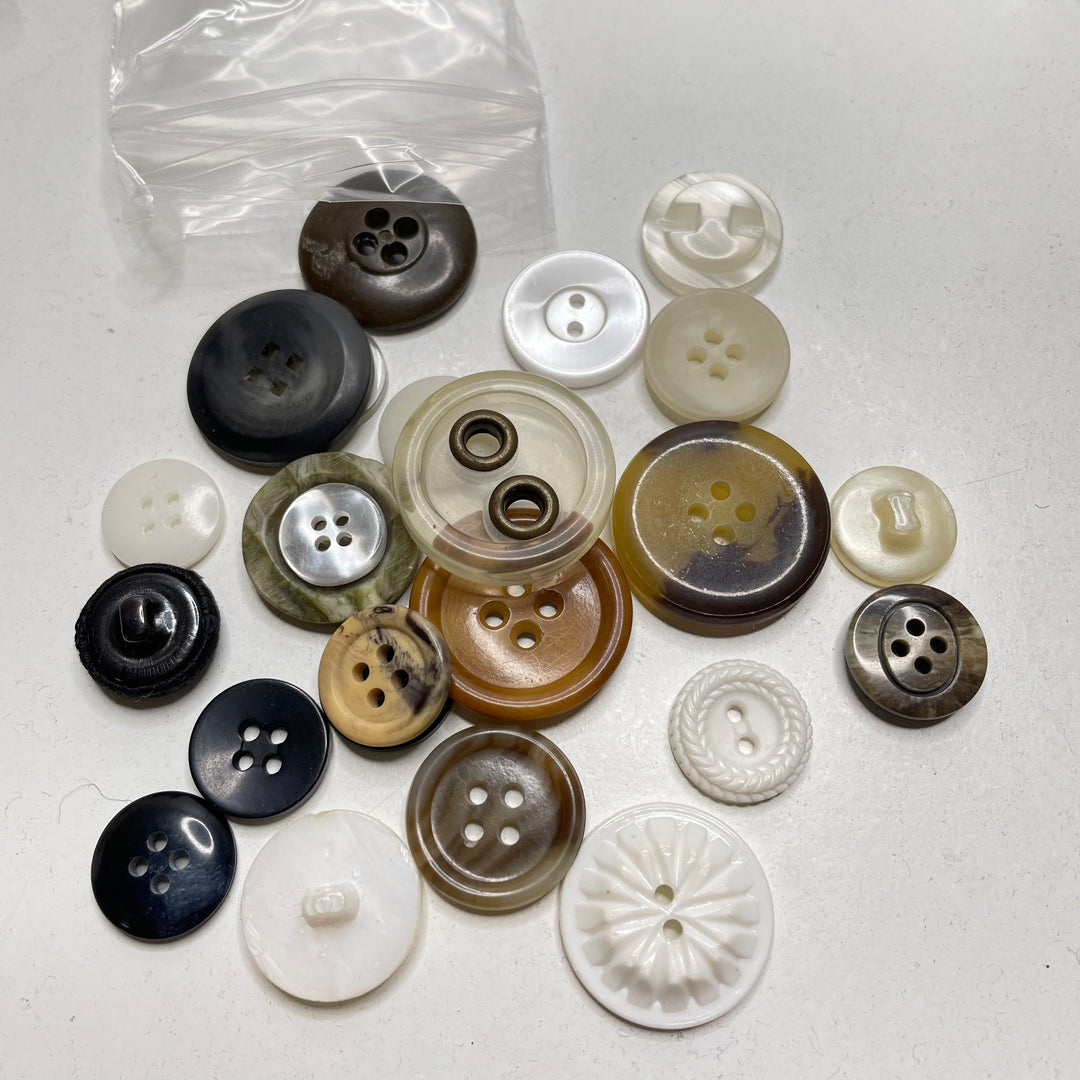 Multi Button -  Assorted - Cream/Brown - 20 Pack (6809575194737)